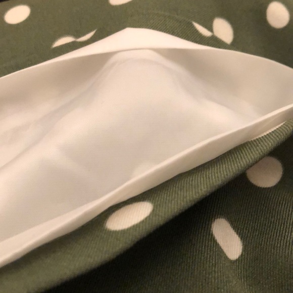 Polka dot green A-line skirt - Picture 4 of 4